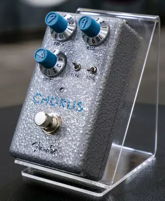 Store Special Product - Fender - Hammertone Chorus